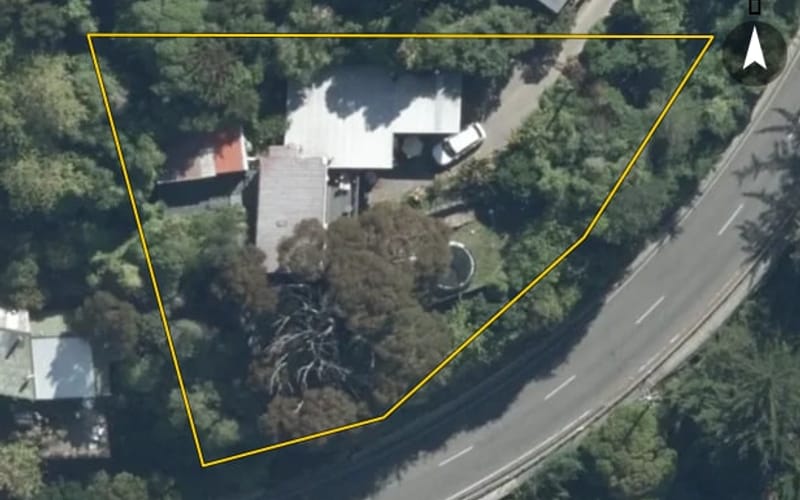 1075 Dyers Pass Road