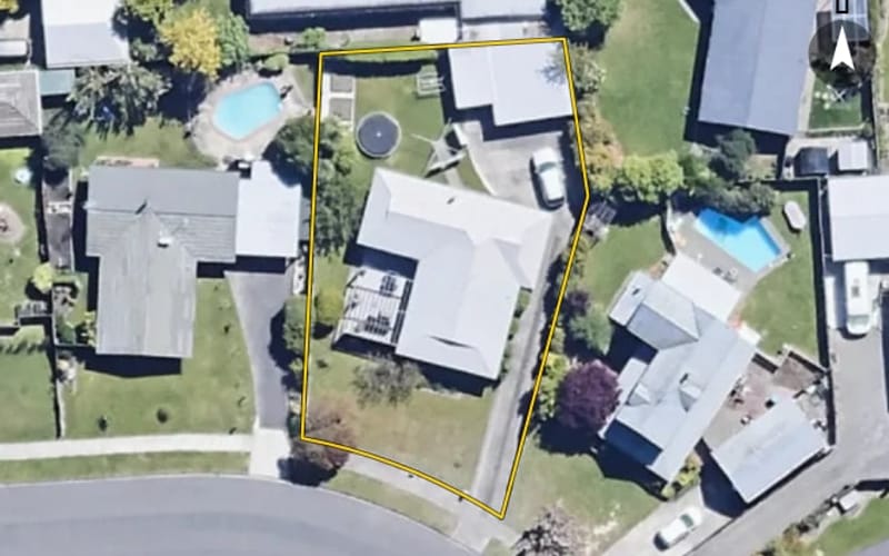 3 Avery Place