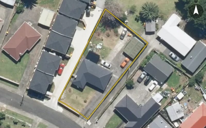 7 Julian Place