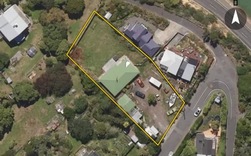 2 Beaconsfield Road