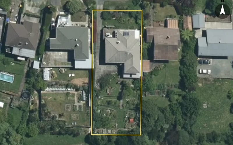 62 Stanley Crescent