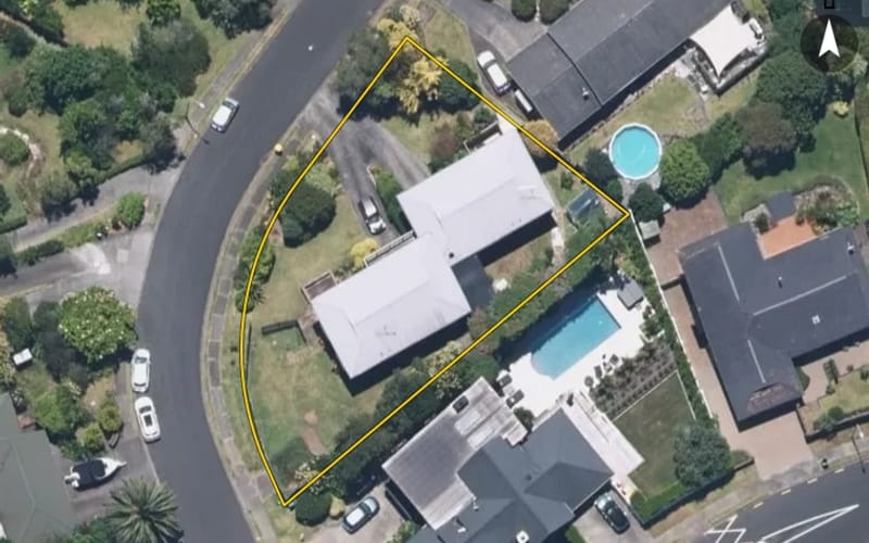 3 Montressor Place