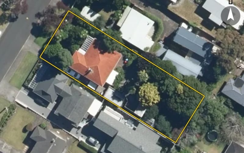 19 Te Kawa Road