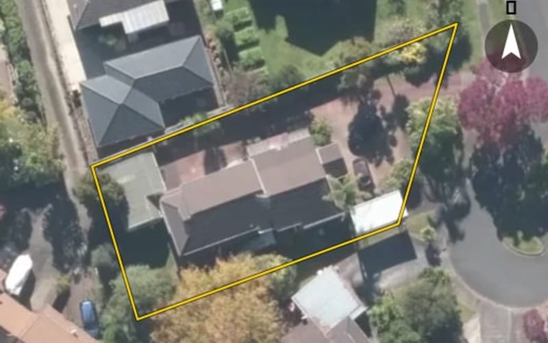 3 Photinia Place