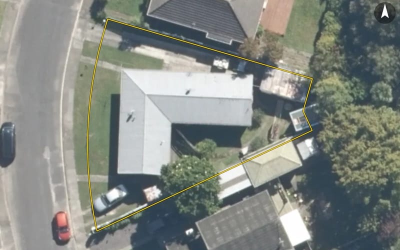 7A Deller Grove