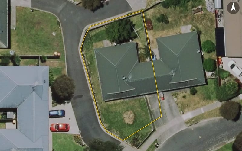 6 Kittyhawk Place