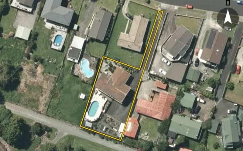18 Lakeview Terrace