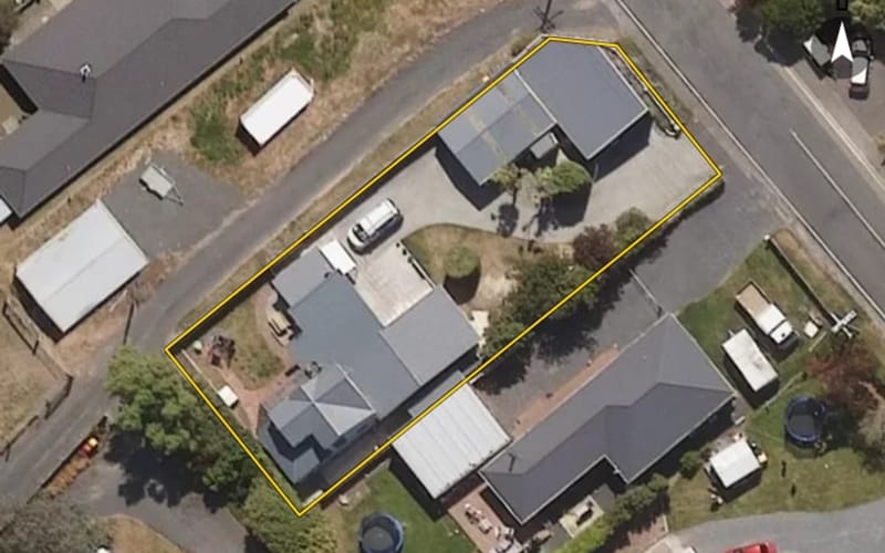 24 Scroggs Hill Road