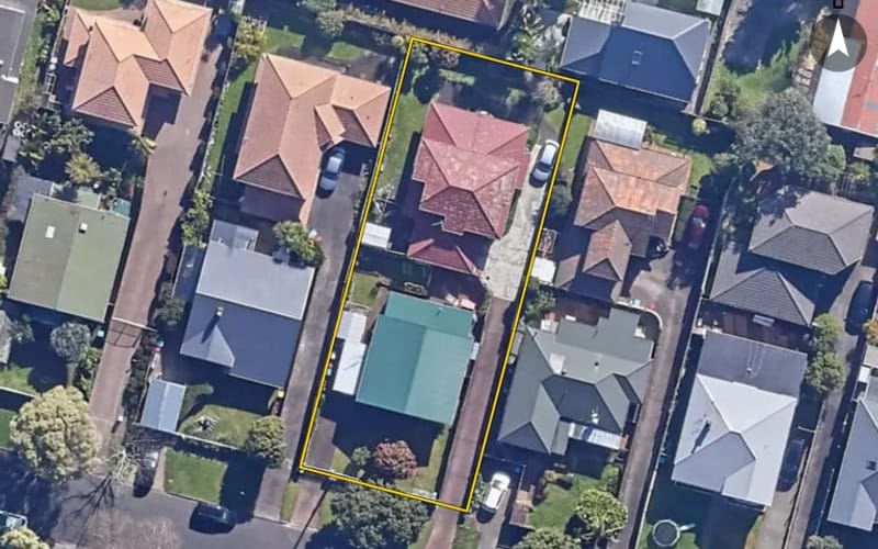 25 Foch Avenue
