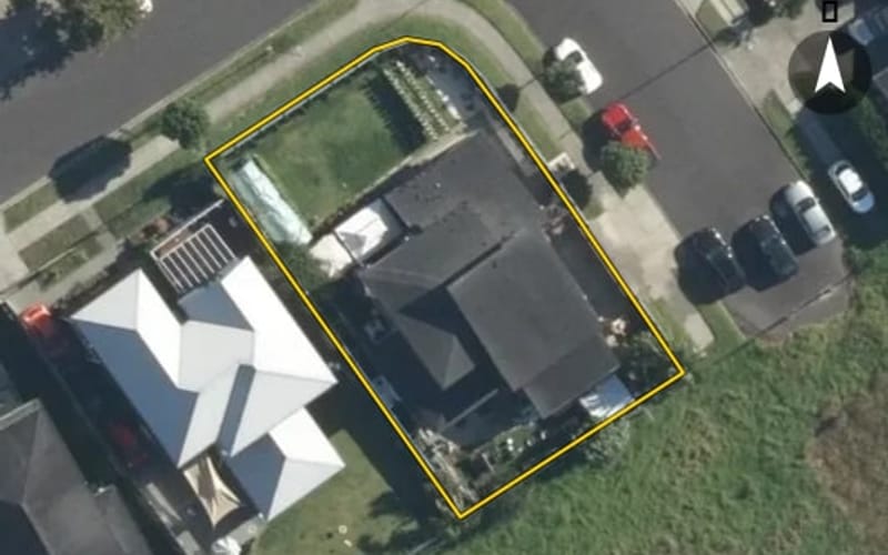 2 Irongate Avenue