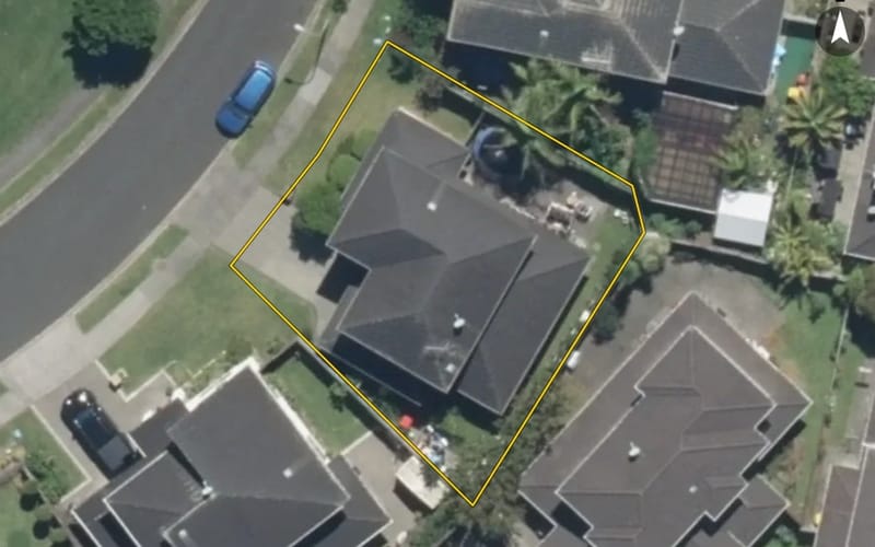 15 Savona Drive