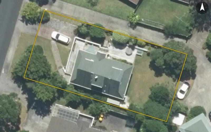 10 Theban Place