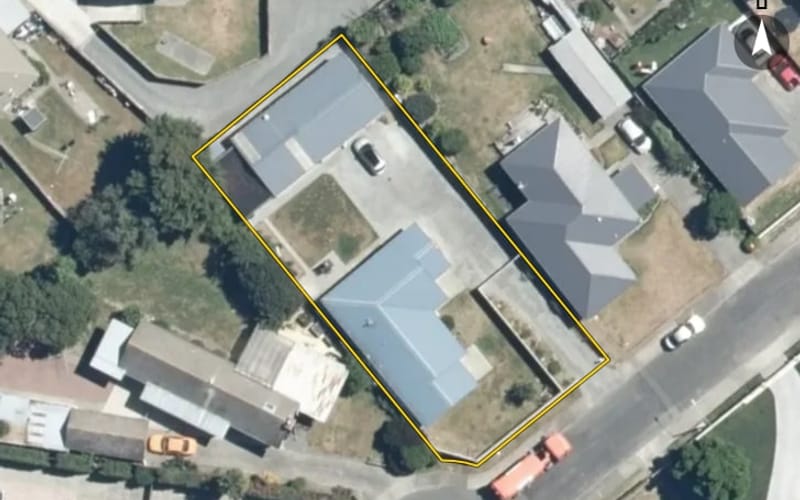 5 Oliphant Place