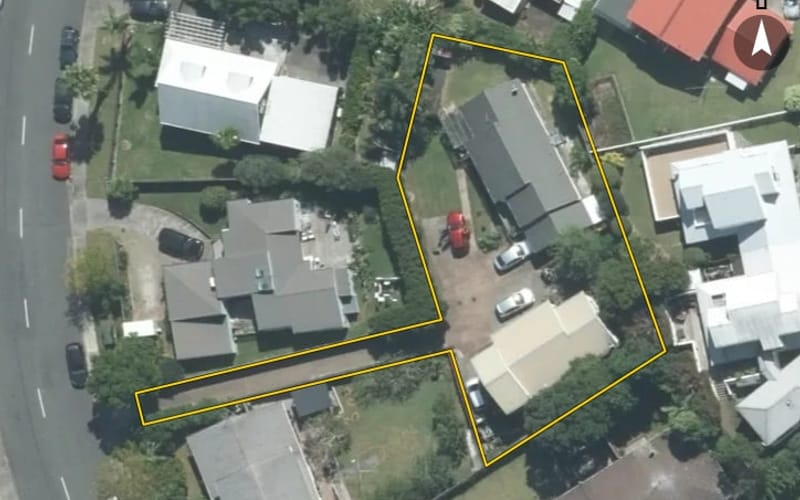 1/11 Centorian Drive