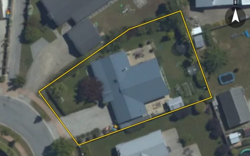 10 Ash Avenue