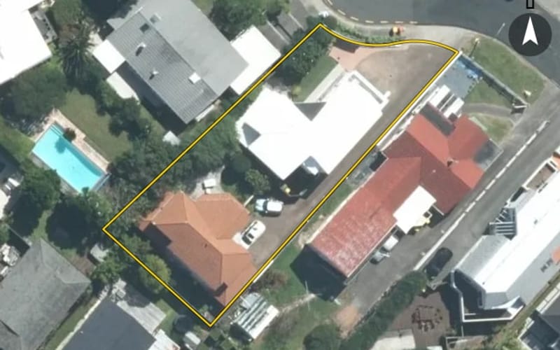 1/10 Midway Avenue