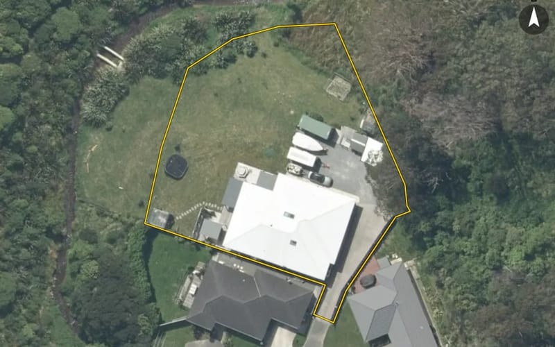 3 Hull Place