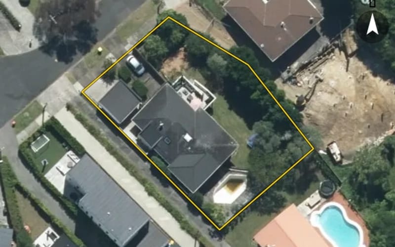 6 Helen Place