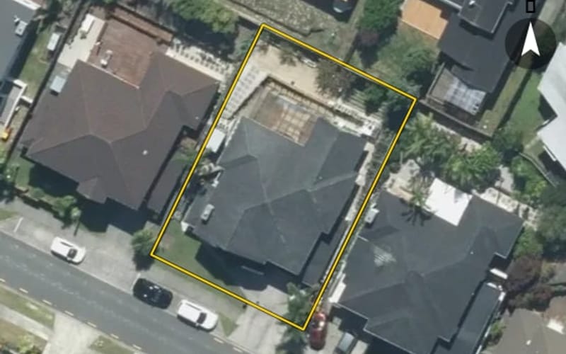 7 Lakeridge Close