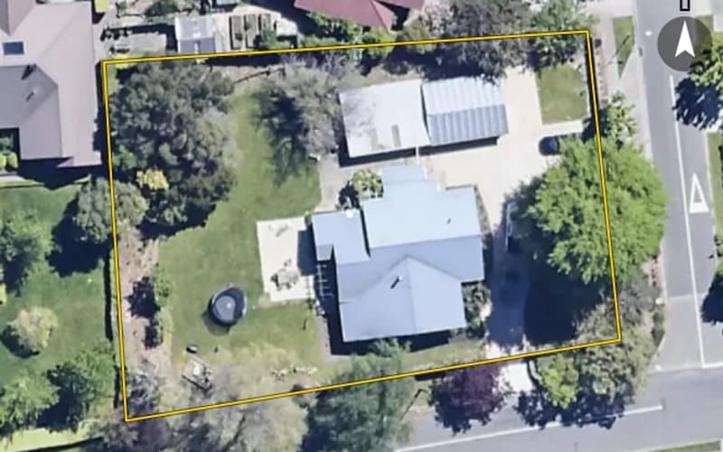 12 Roseneath Lane