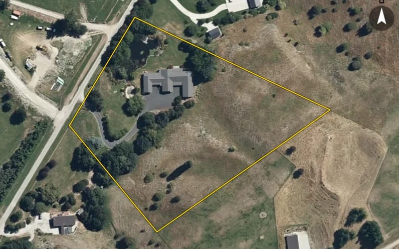 73 Alec Robins Road