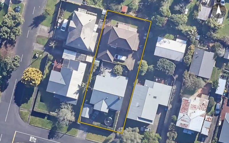 15 Foch Avenue