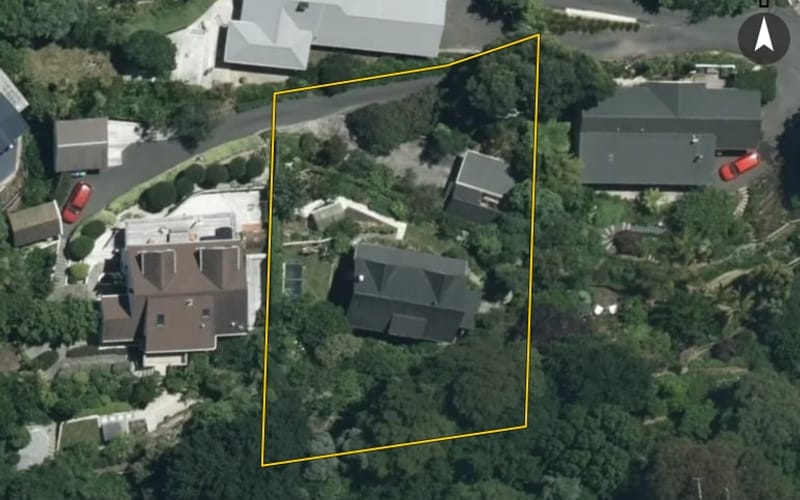 8 St John Drive