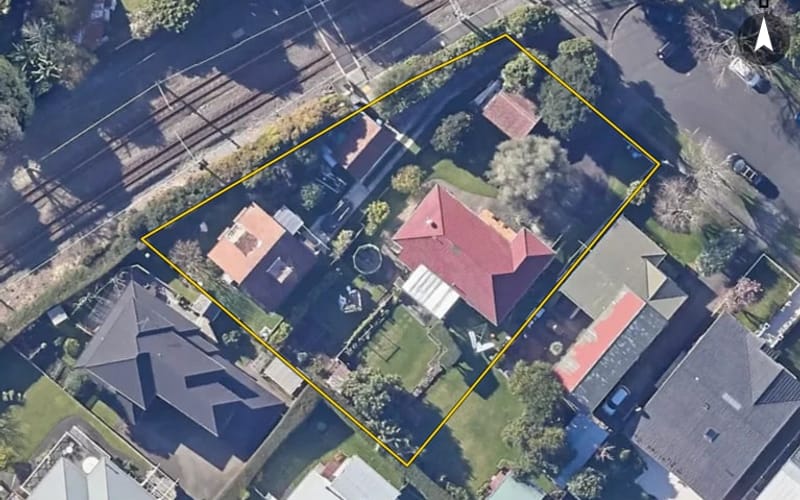 14 Baldwin Avenue