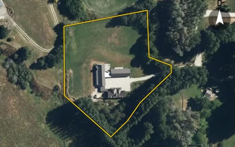 122 Slopehill Road