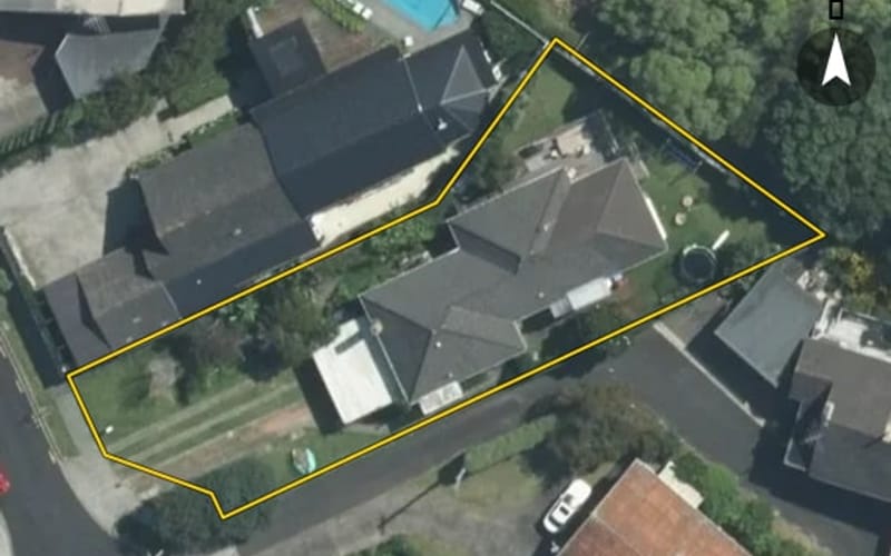 6 Colenso Place