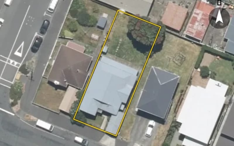 9 Adelaide Street