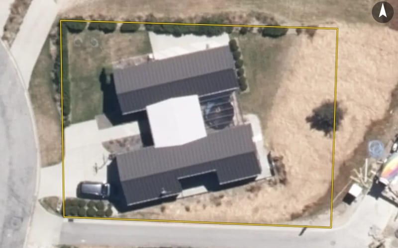 16 Kinross Lane