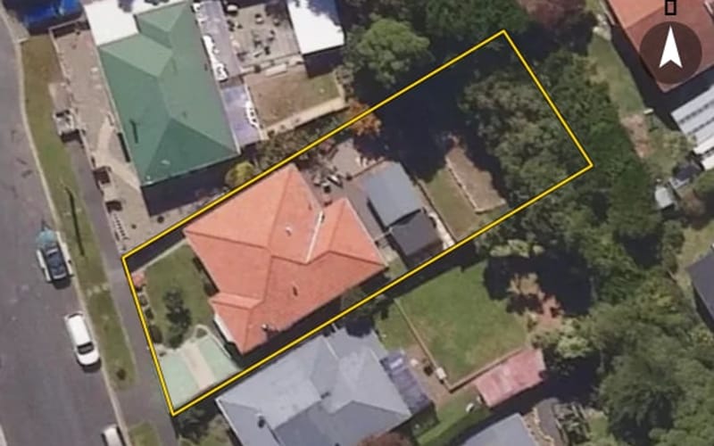 1A Rona Street