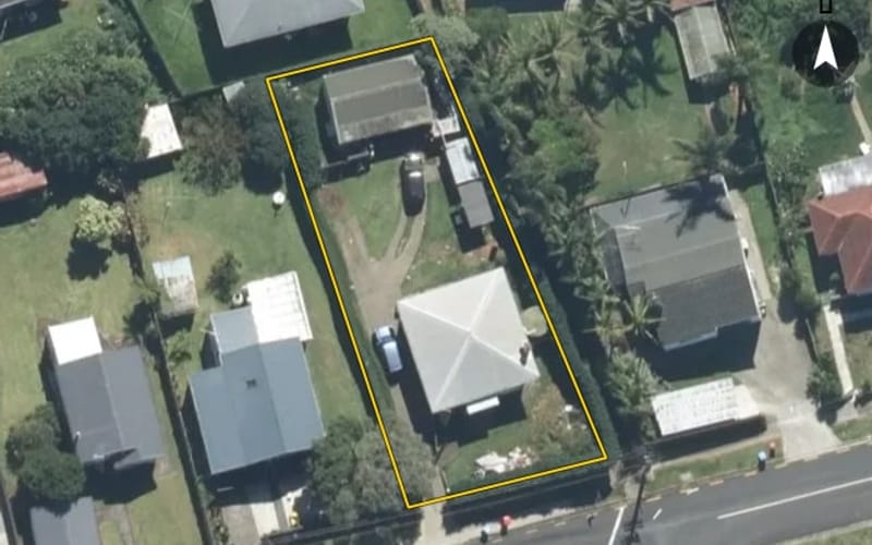 12 Ronaki Road