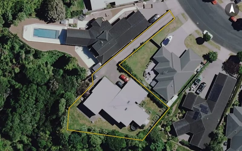 144 St James Drive