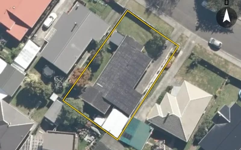 25 Kiwi Street