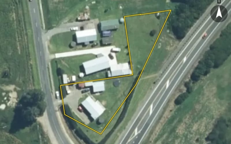 8 Maori Point Road