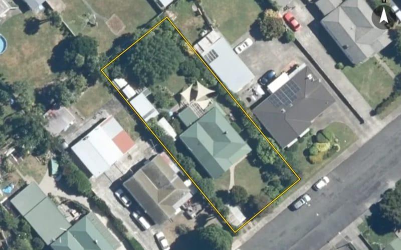 709 Seddon Street