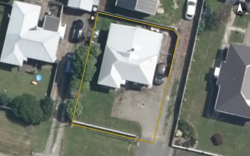 20 Roots Street West