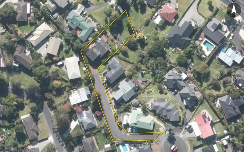 16 Pounamu Place
