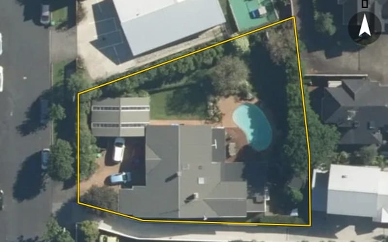 8 Minto Road