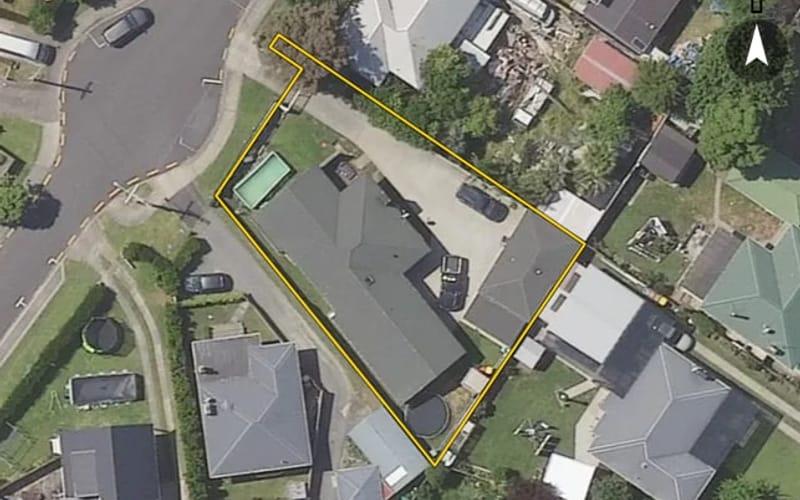 12 Sinclair Street