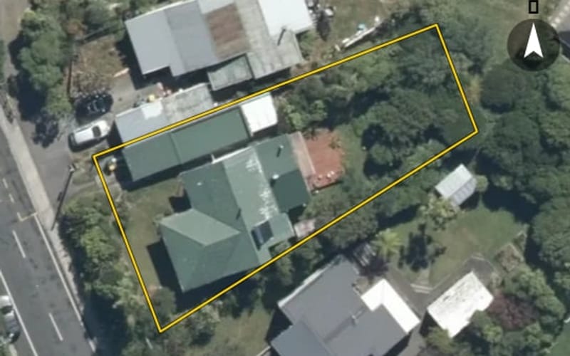82 Hill Road