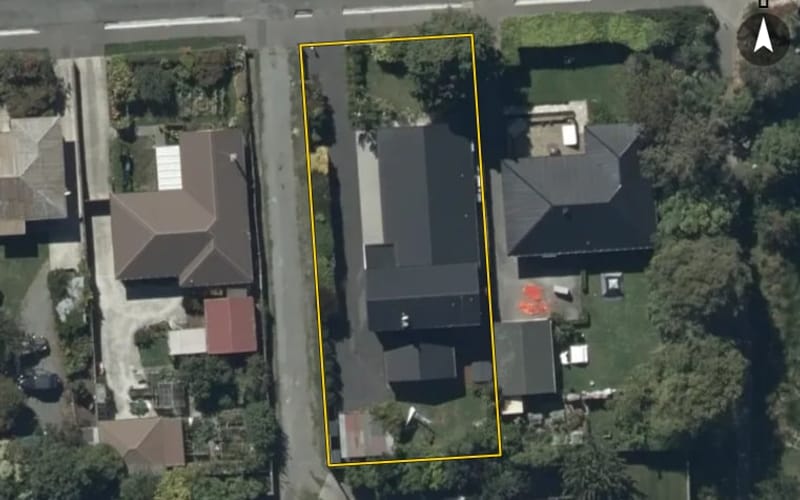 16 Malcolm Avenue