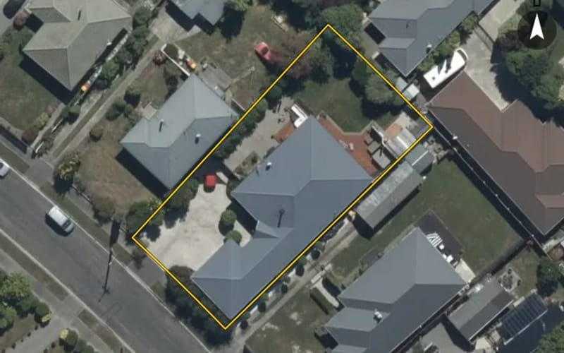 35 Bourne Crescent