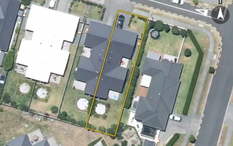 16B Marine Garden Crescent