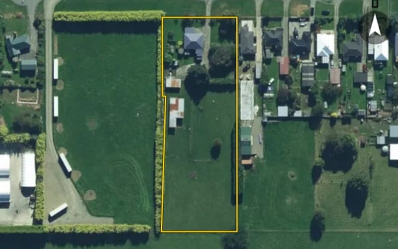 22 Flora Road West