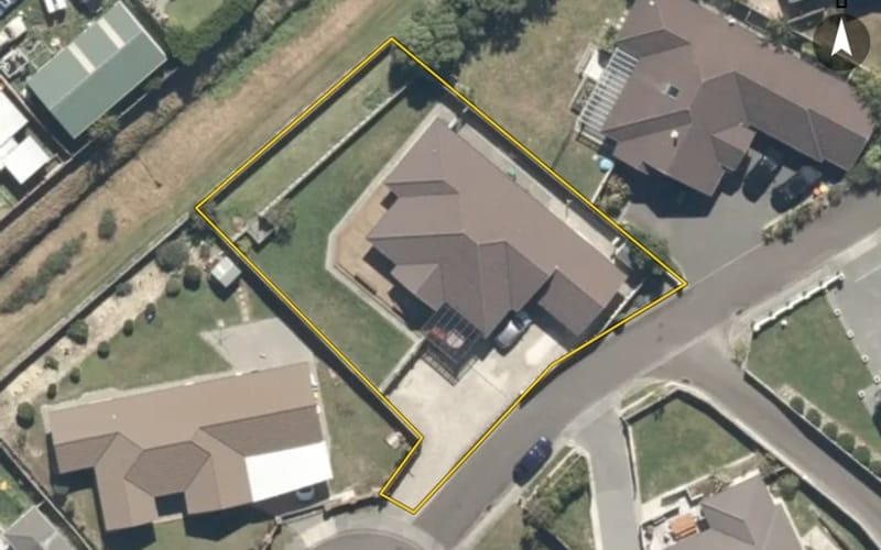 33 Nelson Crescent
