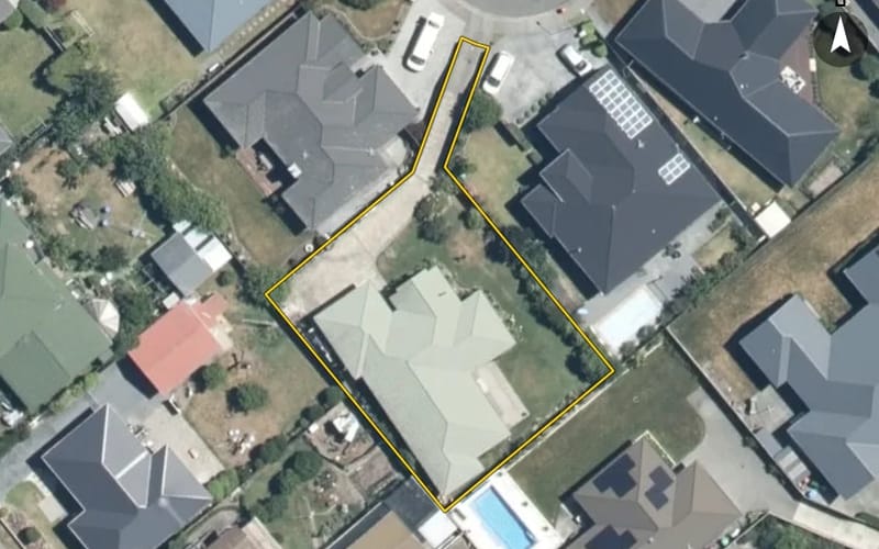 34 Lowry Place
