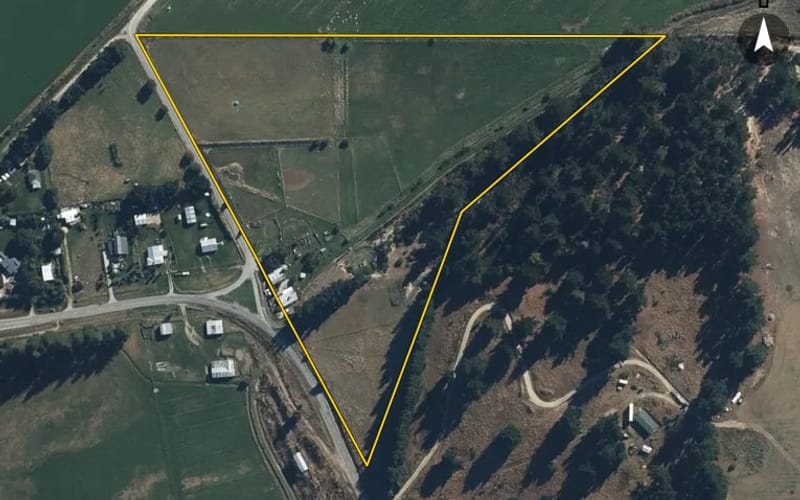 8 Hawea Back Road